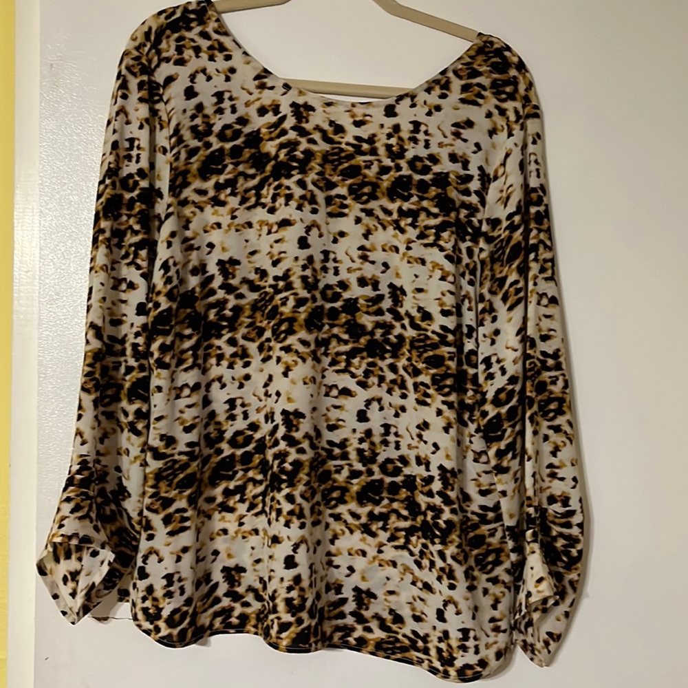 Rose and Olive leopard print blouse!